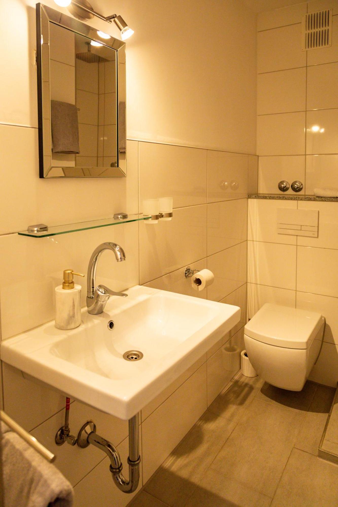 Hotel Schmidt Garni Эссен Экстерьер фото