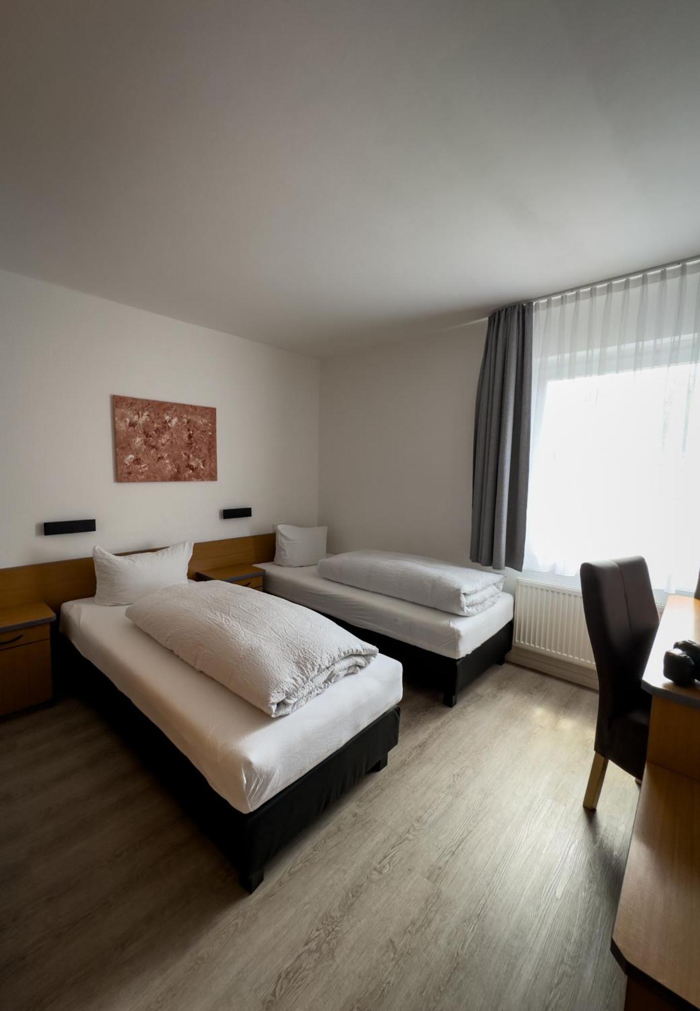 Hotel Schmidt Garni Эссен Экстерьер фото