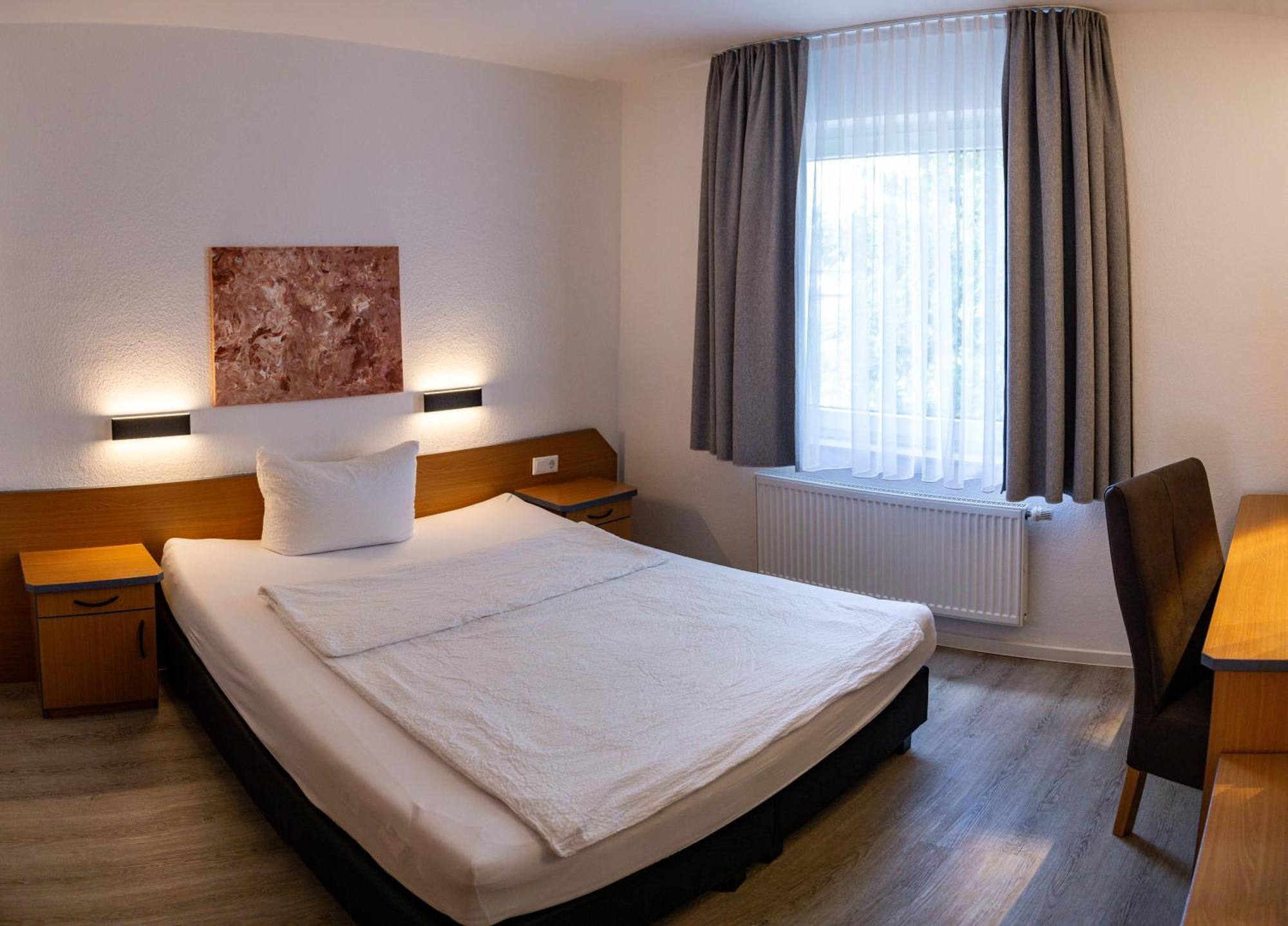 Hotel Schmidt Garni Эссен Экстерьер фото